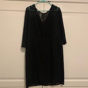 EUC Beautiful black lace party dress